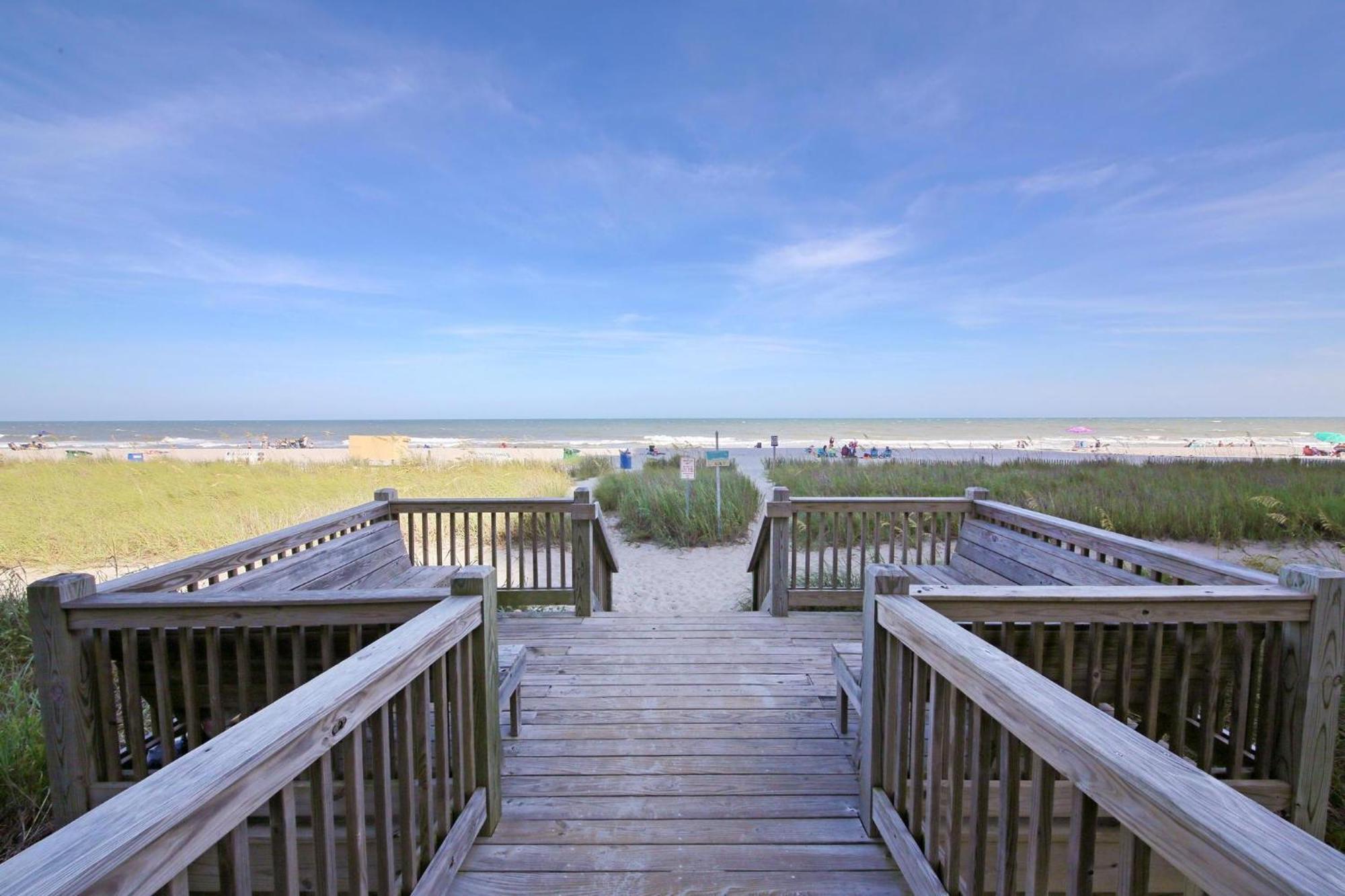 Вилла 1604 N Ocean Blvd, 0906 - Ocean Front Sleeps 8 Миртл-Бич Экстерьер фото